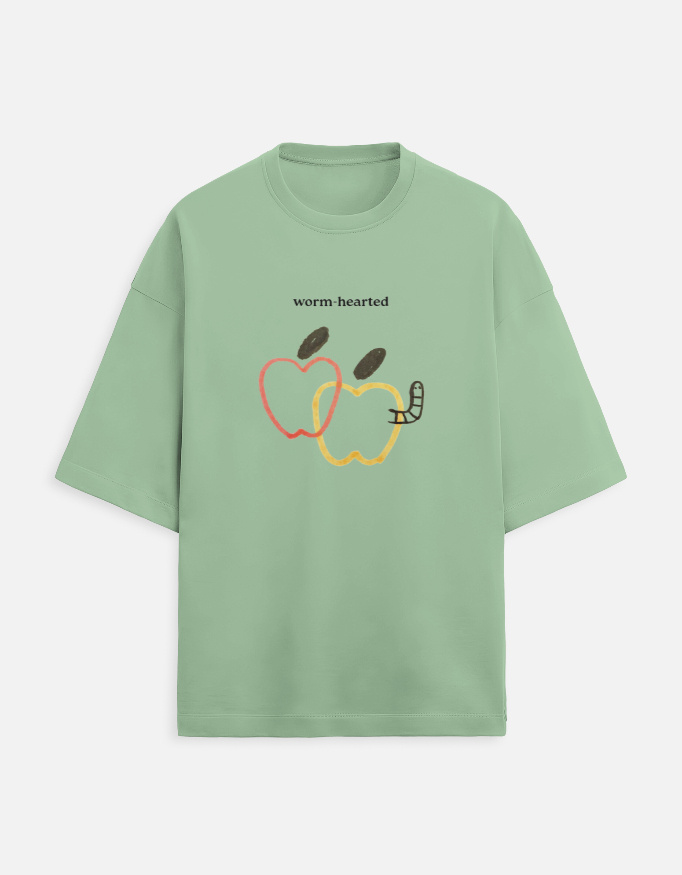Worm-Hearted - Unisex Oversized Tshirt