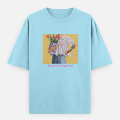 Front_1_c_54.jpg SWEET CREATURE - H1 Oversized T-Shirt