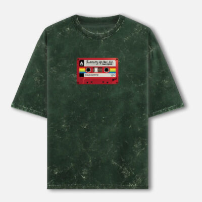 img_153942517e101c.jpg Cassette - Stranger Things Acid Washed Oversized Tee