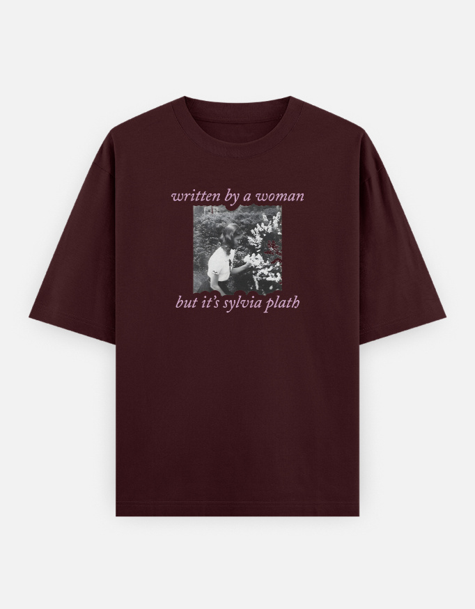 img_404c0632360426.jpg Sylvia Plath - Oversized Classic T-Shirt