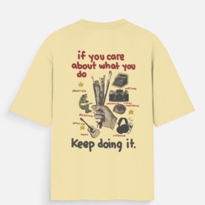 img_4816a09f113df9.jpg A Room of One's Own - Oversized Standard T-Shirt