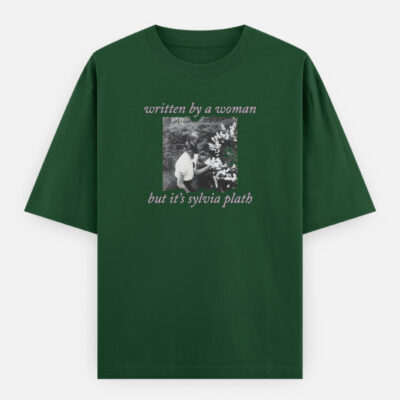img_ad847dfe96a14c.jpg Sylvia Plath - Oversized Classic T-Shirt