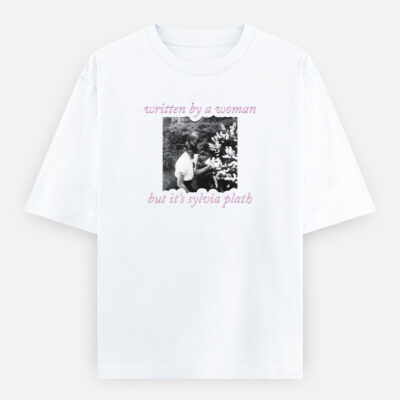 img_df5aa84dfe581e.jpg Sylvia Plath - Oversized Classic T-Shirt