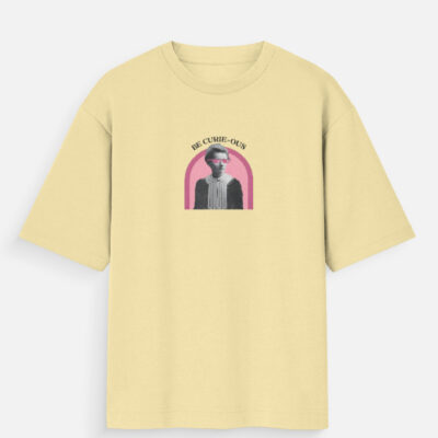 img_6b7827b891790a.jpg Marie Curie - Oversized T-Shirt