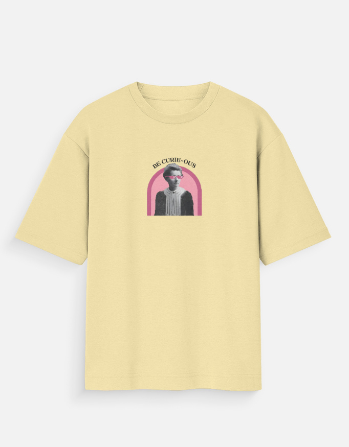 img_6b7827b891790a.jpg Marie Curie - Oversized T-Shirt