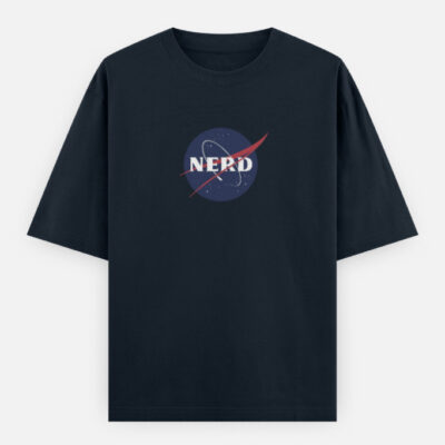 img_b969e832c5e575.jpg Nerd - Oversized T-Shirt