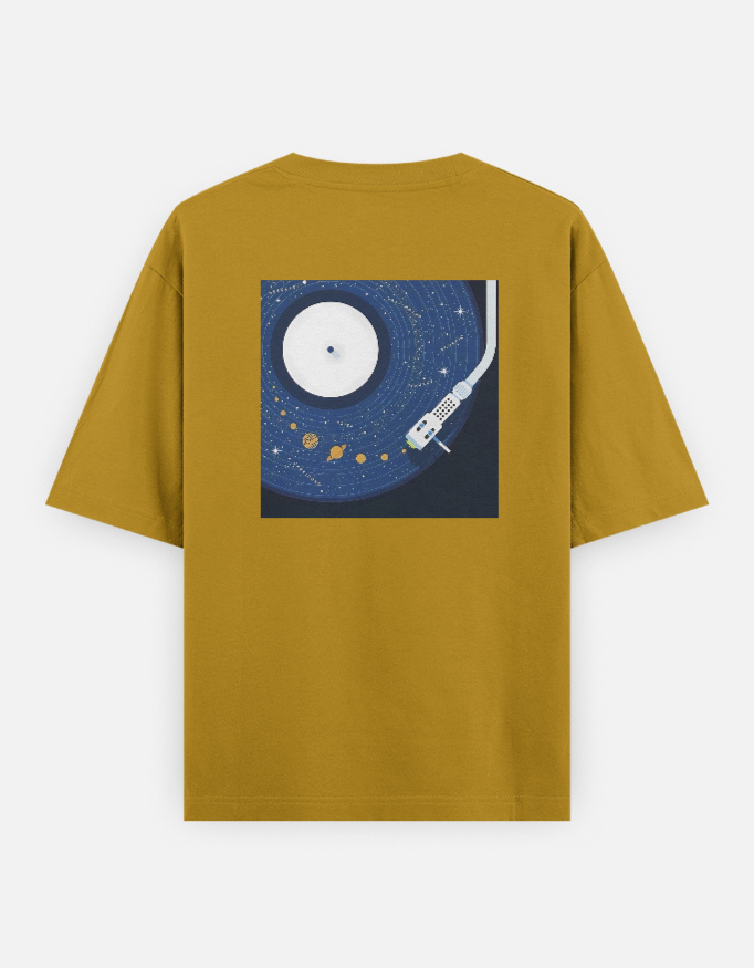img_c22e94a08dd711.jpg Nerd - Oversized T-Shirt